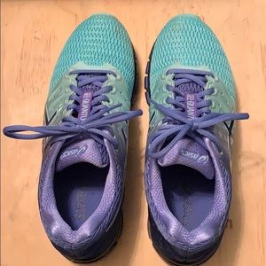 ASICS gel-quantum sneakers size 9